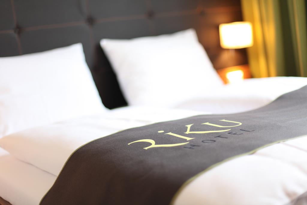 Riku Hotel Neu-Ulm Buitenkant foto