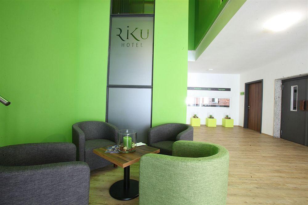 Riku Hotel Neu-Ulm Buitenkant foto