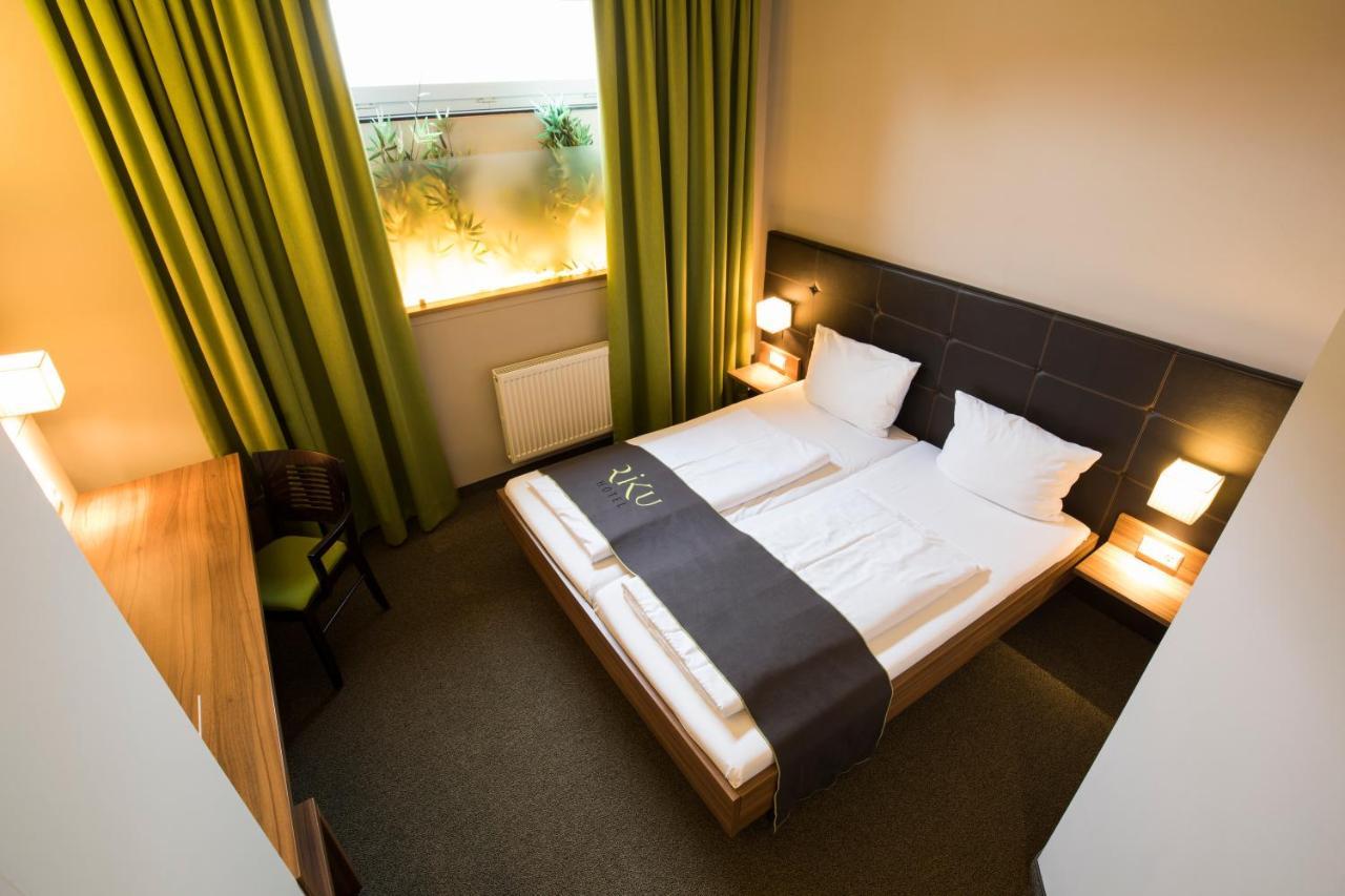 Riku Hotel Neu-Ulm Buitenkant foto